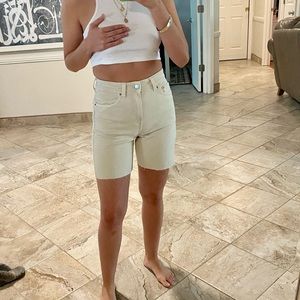 H&M Beige Denim Shorts